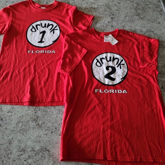 Couples Novelty Shirt Drunk 1 & Drunk 2 Red Tops - Picture 1 of 10